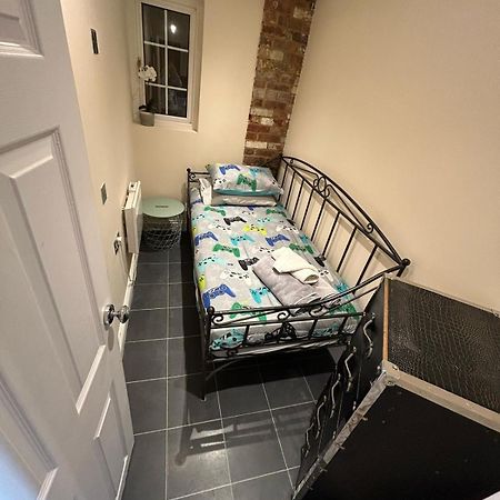 Hurst Flat 3 Meadow View Cozy Getaway 아파트 외부 사진