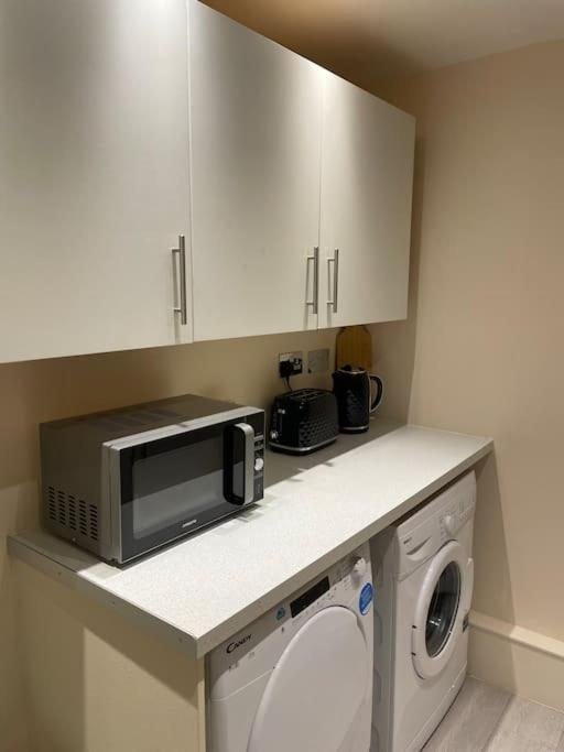 Hurst Flat 3 Meadow View Cozy Getaway 아파트 외부 사진