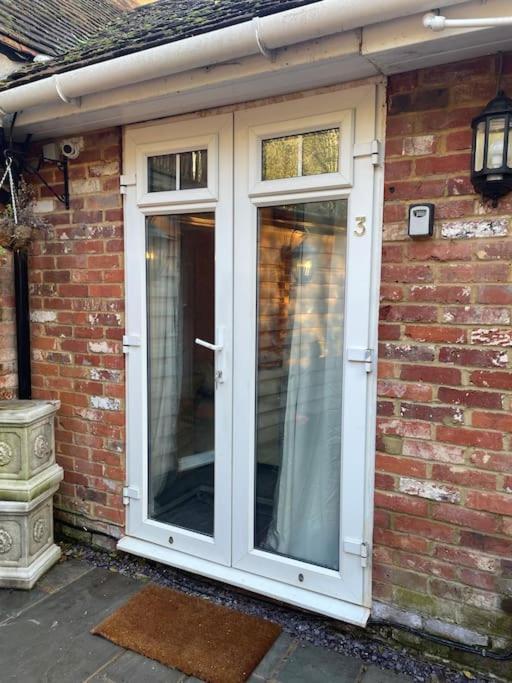 Hurst Flat 3 Meadow View Cozy Getaway 아파트 외부 사진